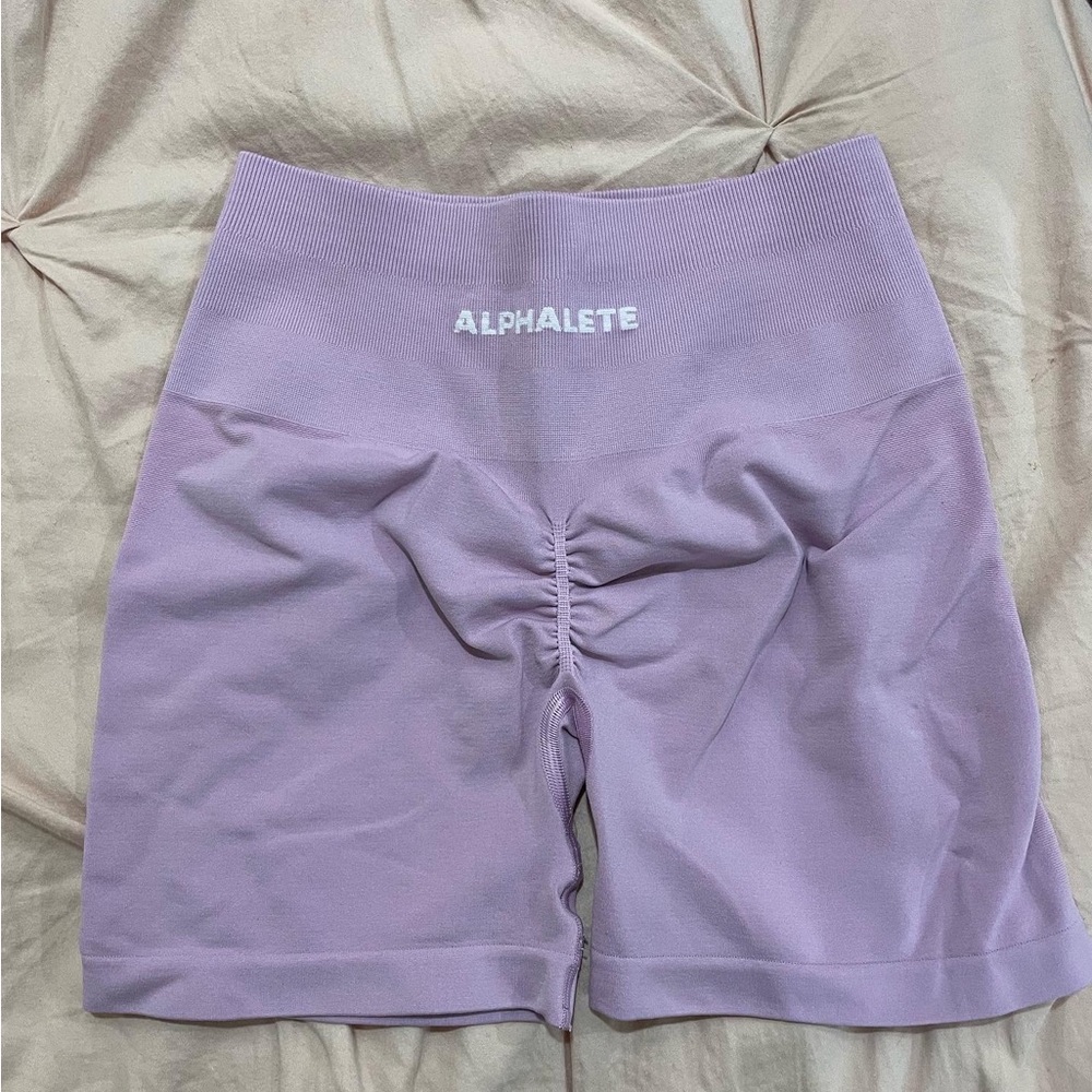 Alphalete amplify shorts
